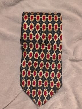 Brooks Brothers Silk Tie in Navy, Red & Gold Oval Motif